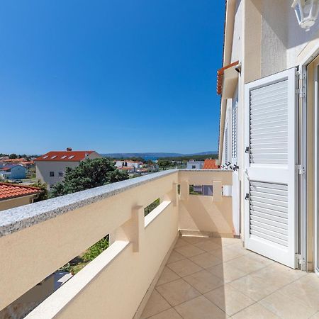 Apartments With A Parking Space Punat, Krk - 20553 Bagian luar foto