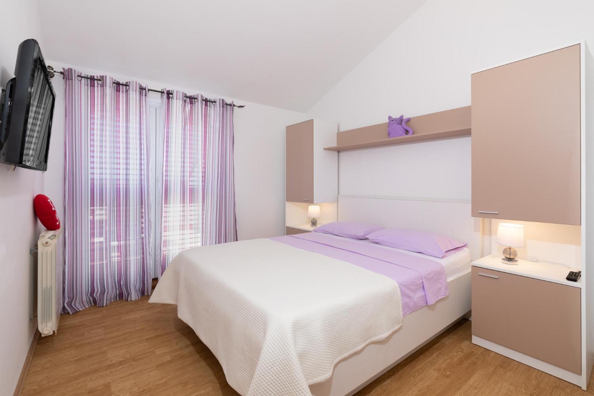 Apartments With A Parking Space Punat, Krk - 20553 Bagian luar foto