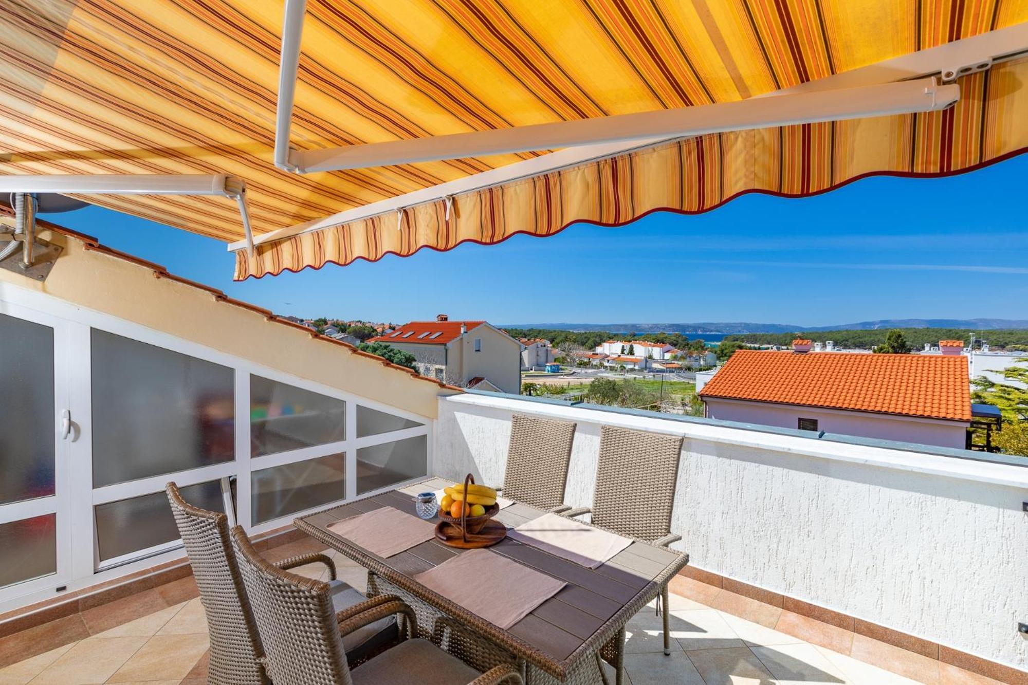 Apartments With A Parking Space Punat, Krk - 20553 Bagian luar foto
